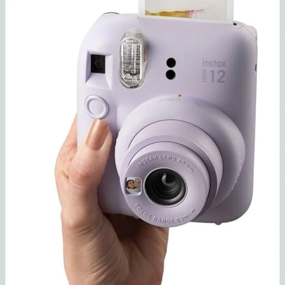 INSTAX 12 fujifilm (like new) instant camera - Picture 5 of 11